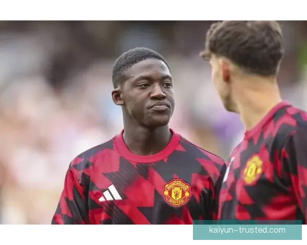 Rodri 身体对抗能力持续提升 备受关注的中场表现引发讨论